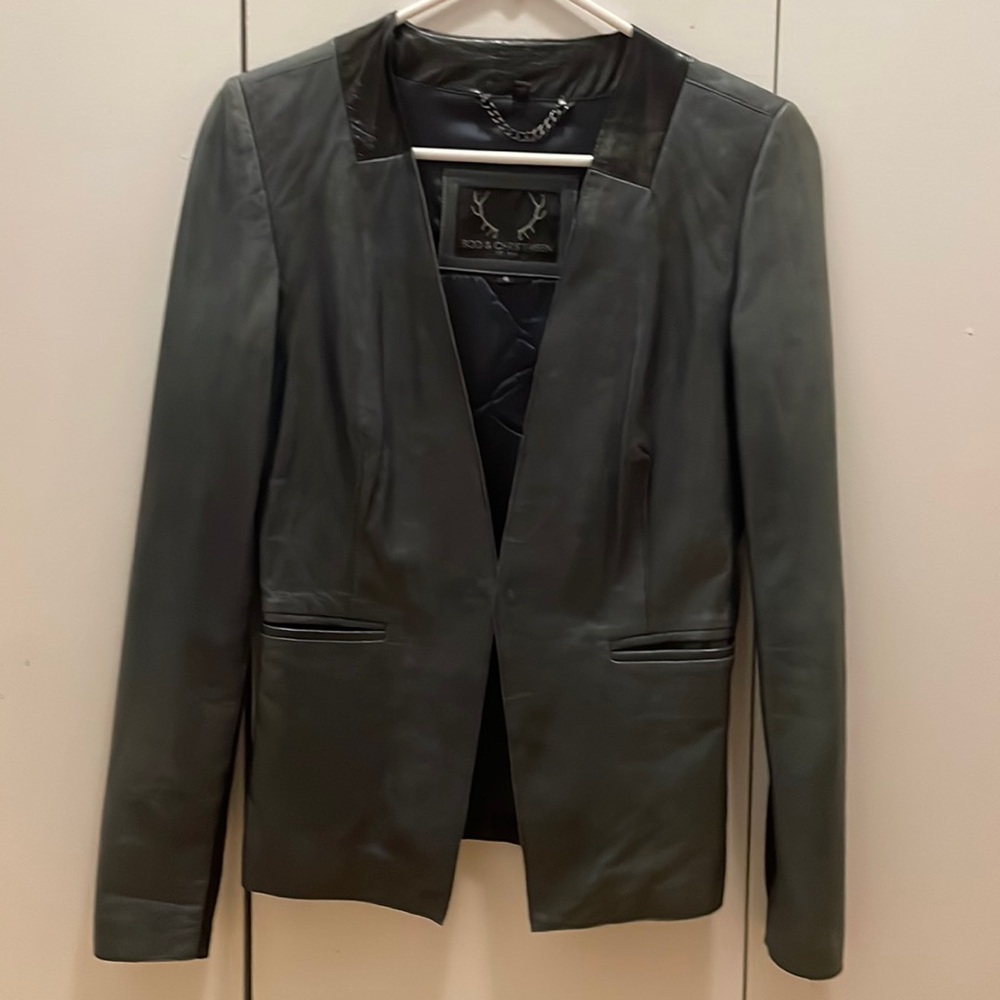 VINTAGE BOD & CHRISTENSEN blue leather jacket size 4!